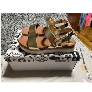 Akira Bamboo Strappy Sandals